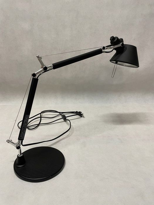 Lampa Artemide Tolomeo Micro Black z podstawą