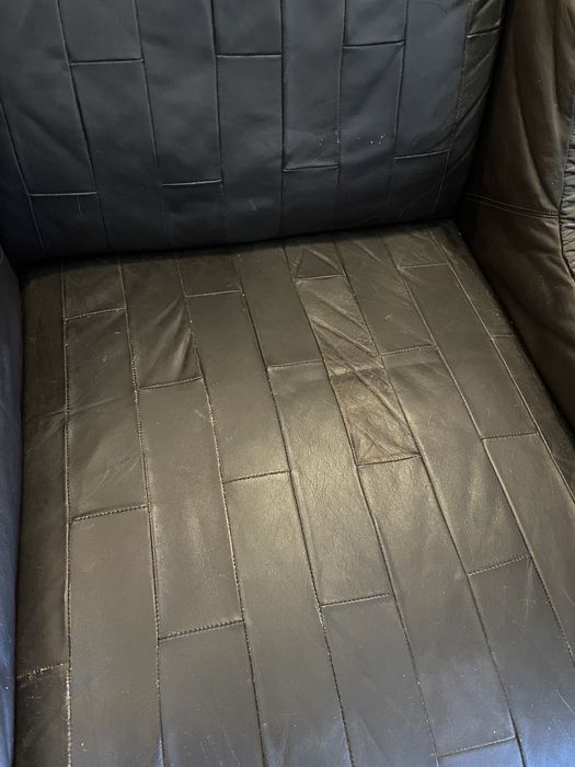 Sofa em pele 1 lugar