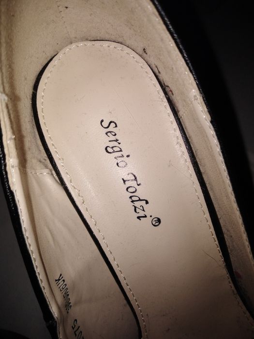 Buty damskie,eleganckie szpilki,nietypowe,zwracające uwagę