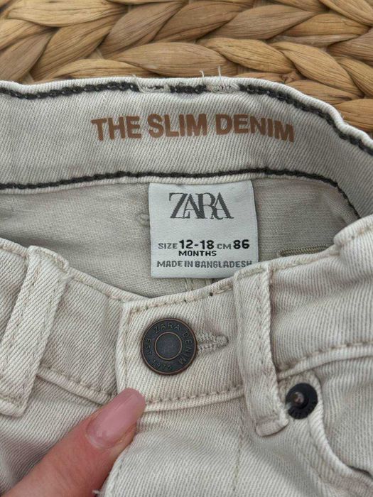 Дитячі джинси Zara