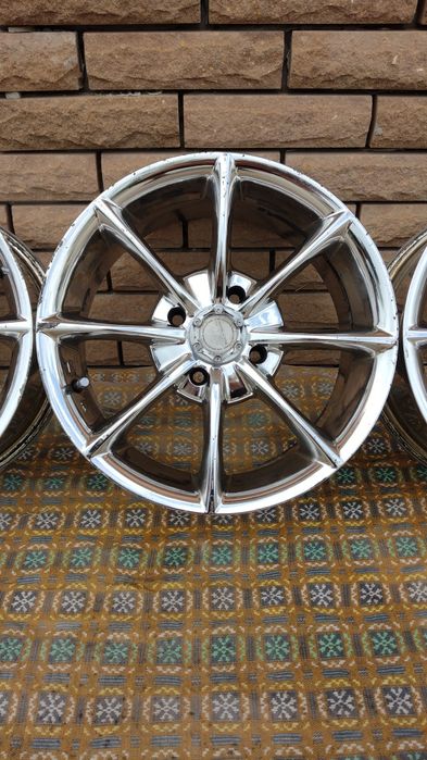 Продам комплект дисков ZW R15 4/108