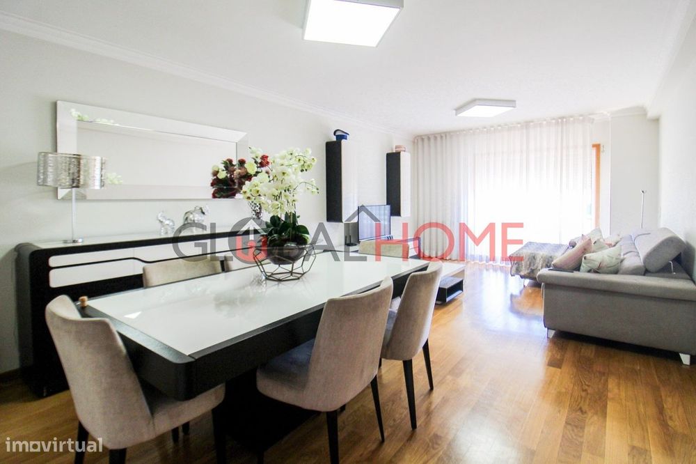 Apartamento T2+1 mobilado em Vila Nova de Gaia — Santa Marinha E São Pedro Da Afurada, Porto
