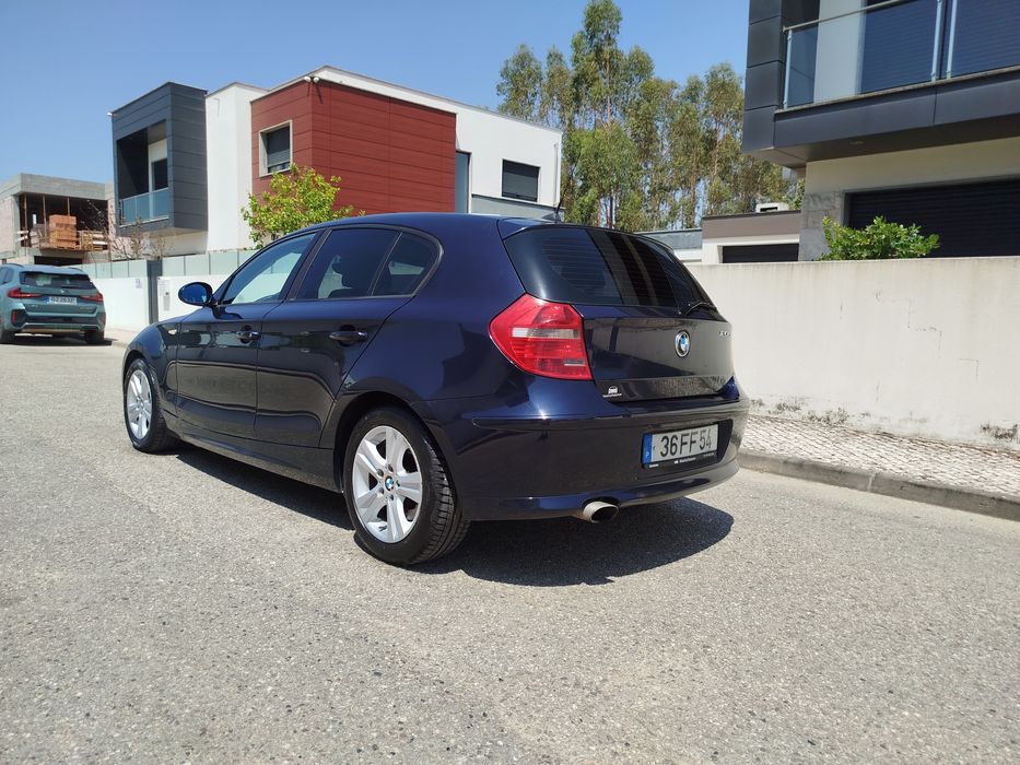 BMW serie 1 versão 120D 177 edition sport impecável