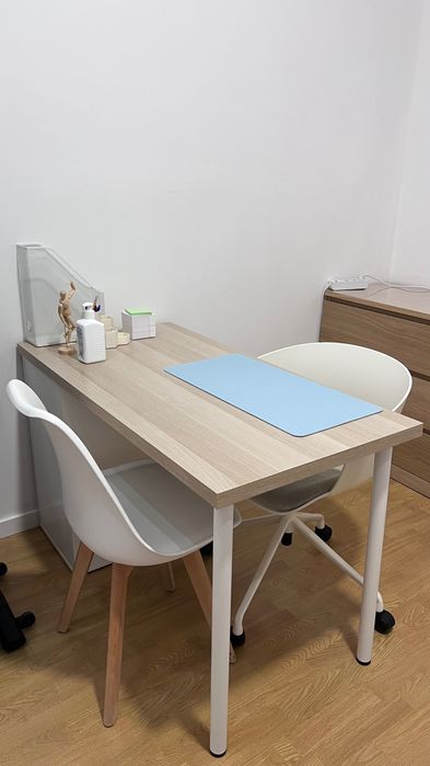 Gabinete para consultas/sessão