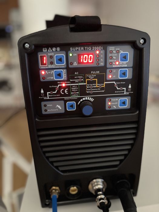 Maquina de soldar tig ac/dc