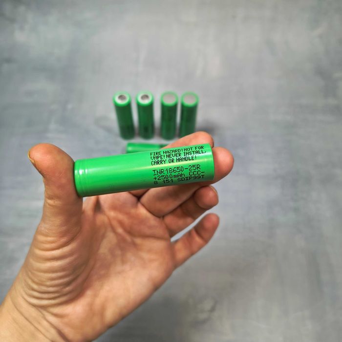 18650 акумулятор високострумовий Samsung INR18650-25R 2500mah/20A/12m