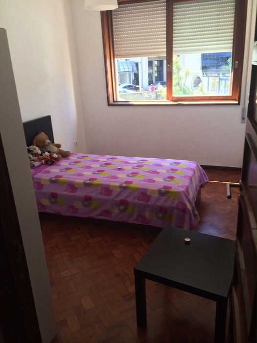Quarto estudante em T4 ou T4 completo