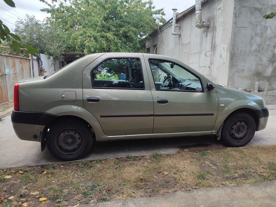 Dacia Logan продам