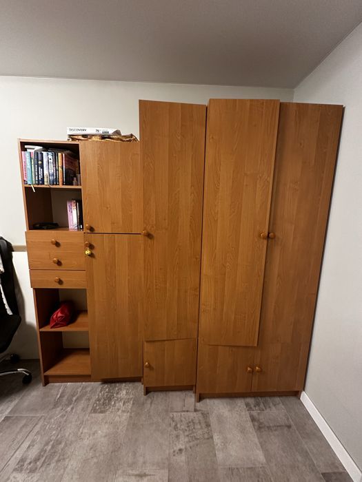 Часть шкафа от детской стенки