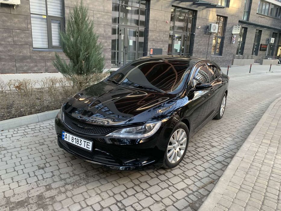 Продам Chrysler 200S