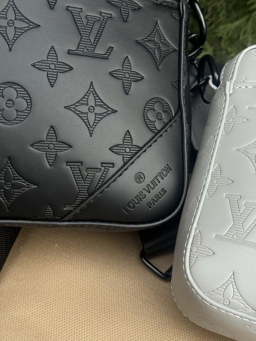Сумка Louis Vuitton 2в1 чорна барсетка LV месенджер Луи Витон Лв