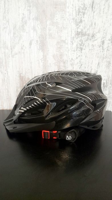 Kask rowerowy Pemila + Gratis.