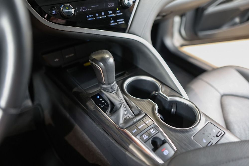 Toyota Camry 2.5 Hybrid Executive Cvt Oferta Dealera Gwarancja