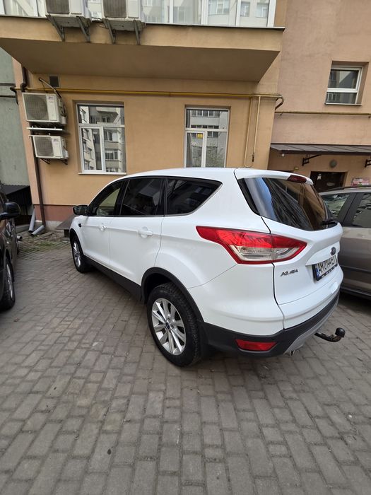 Продам авто Форд Куга 2015 дизель 2.0 автомат
