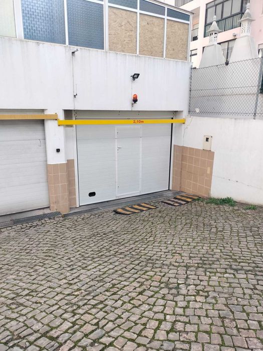 Garagem / Lugar de Estacionamento na Quinta da Malata – Portimão