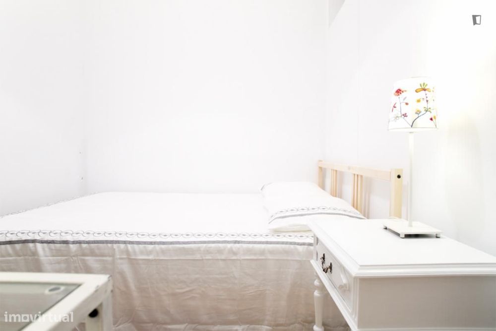 Quarto - localizado em Bairro Alto Lisbon