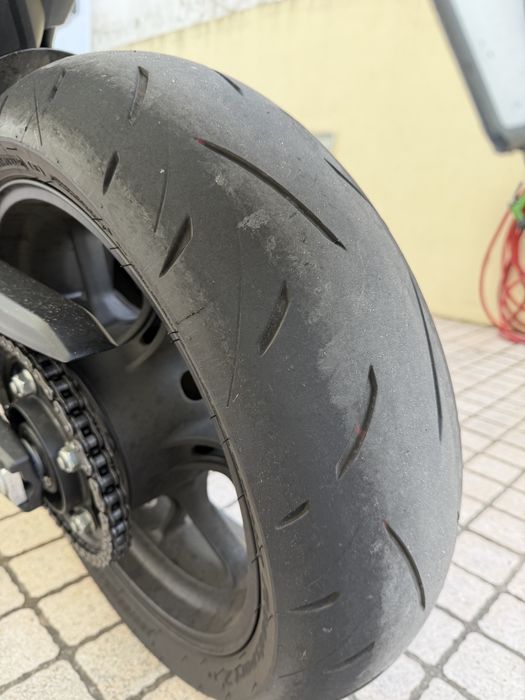 Honda CBR650R e-clutch 2024 (Garantia)