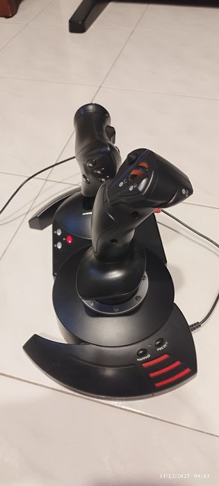 Thrustmaster - T.Flight Hotas X