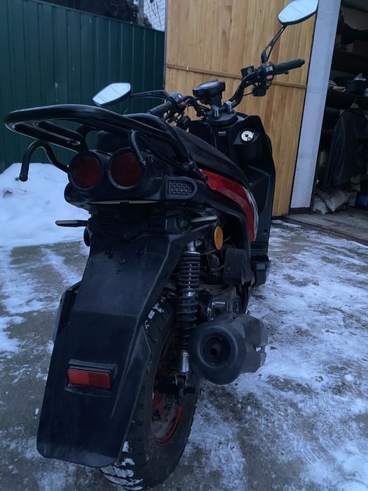 Продам скутер. Fada YB150T-35 BWS