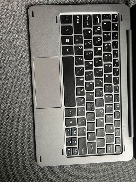 Планшет-ноутбук Chuwi Hi 10 Pro 4/64 трансформер