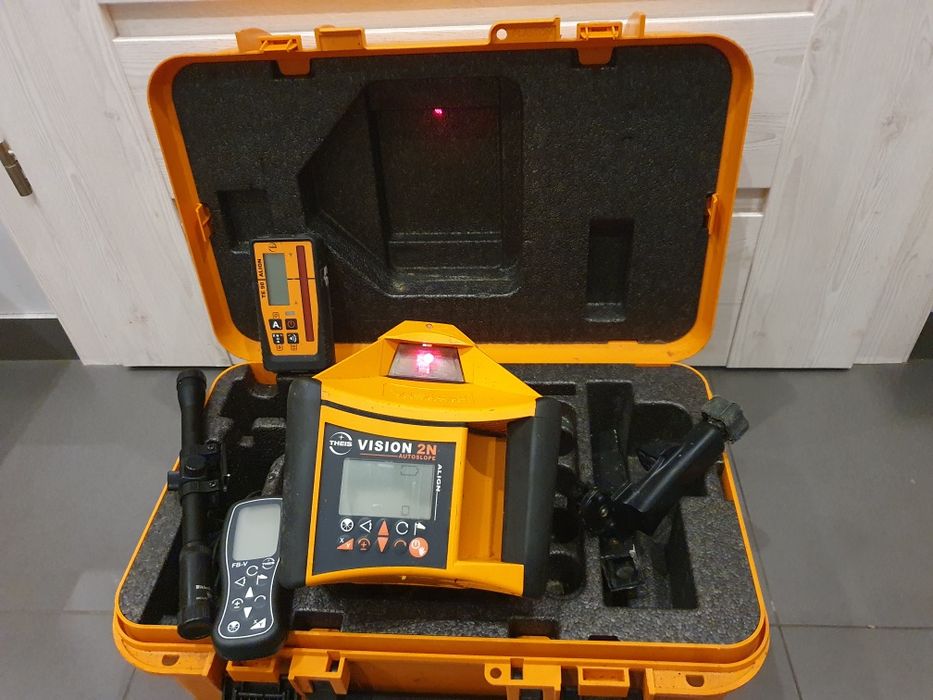 Niwelator laserowy  Theis VISION 2N Autoslope  ,spadki ,800 m komplet