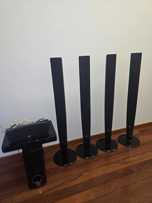 LG Home Cinema  colunas + subwoofer 500W