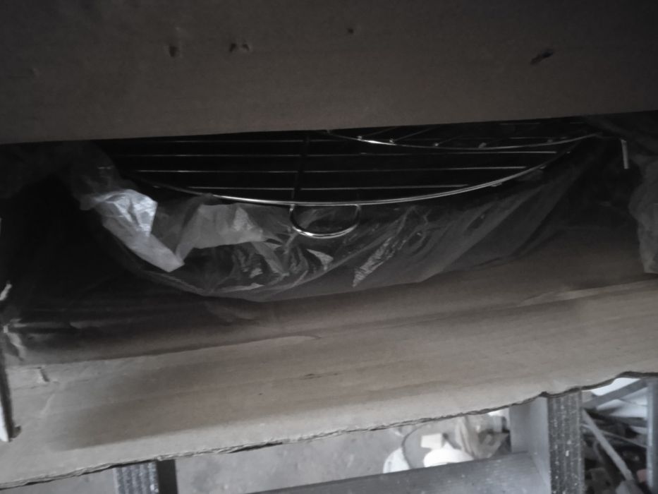 Barbecue novo na caixa preço para desocupar e fixo.
Propostas serão bl