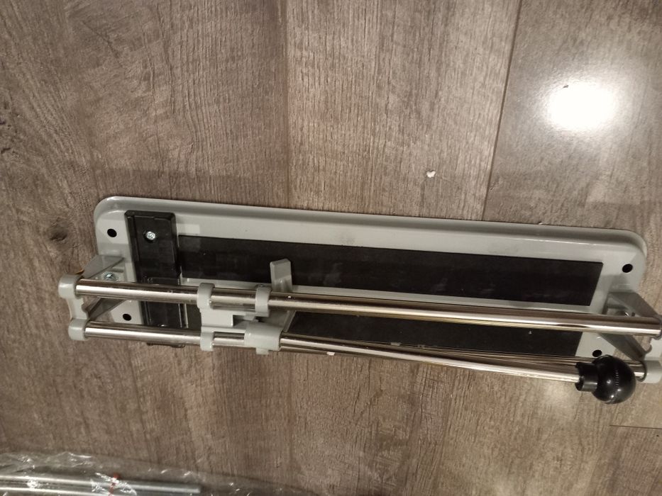 Ręczna przecinarka do płytek 330 mm