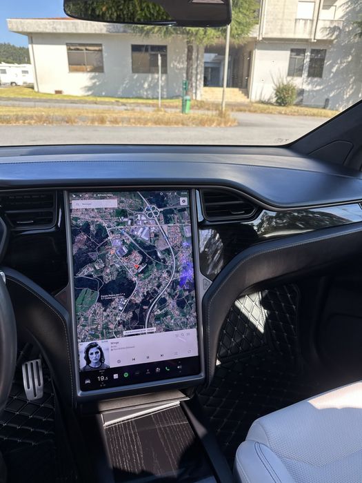 Tesla model X P100D ludicrous foto 2