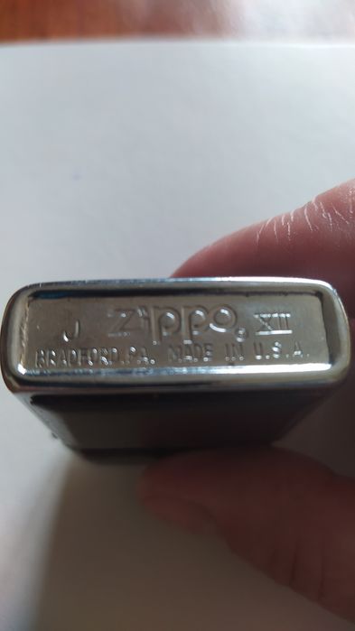 Зажигалка Zippo бензиновая