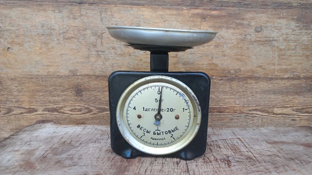 Весы бытовые старые кухонные советские