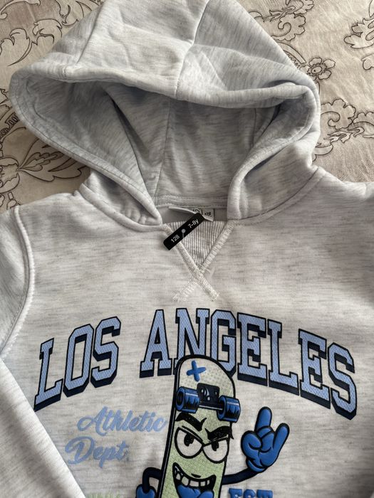 Продам утеплений костюм Woolworth на хлочика р.128