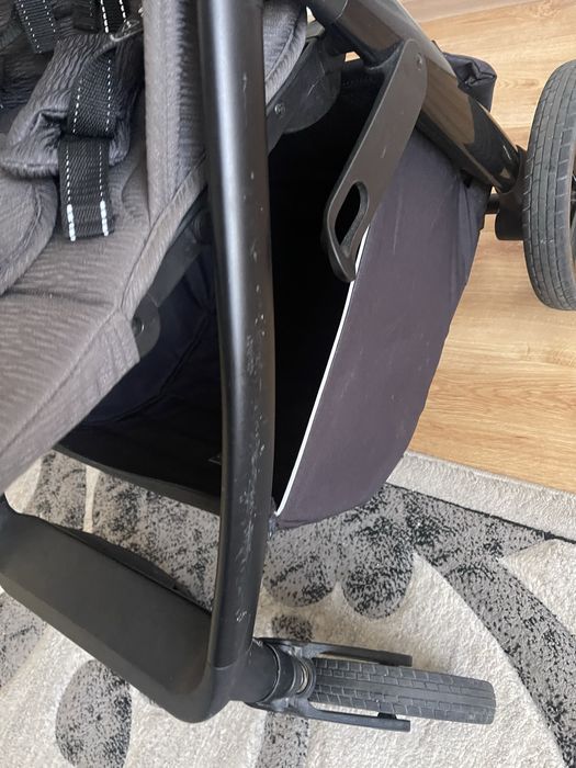 Прогулянковий візок Carrello Bravo SL