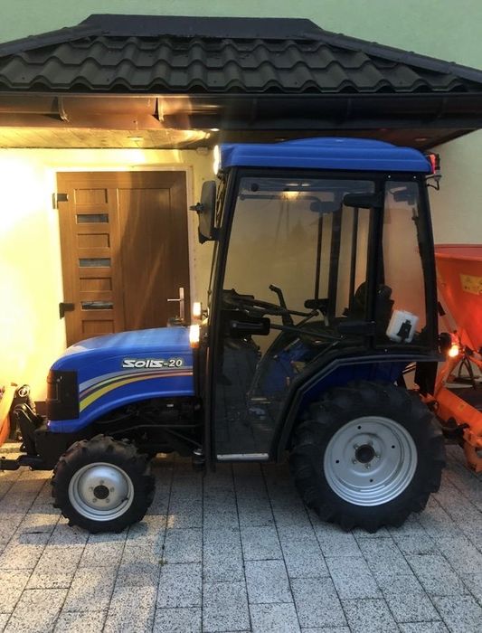Traktorek komunalny  Solis 20 pług posypywarka