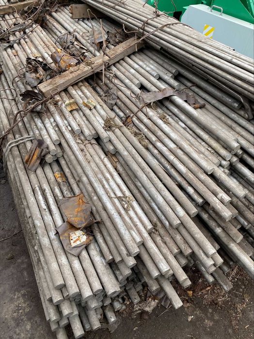 Труба нержавіюча