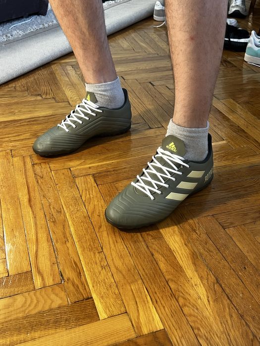 (41 размер, 26см) ADIDAS PREDATOR сороконожки копочки копы копи футзалки бутсы бутси