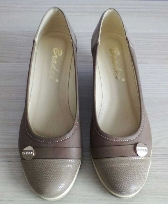 Buty pantofle czółenka damskie Bradex 36