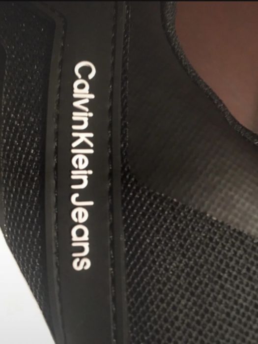 Sapatilhas Calvin Klein- NOVAS com etiqueta, oportunidade única!