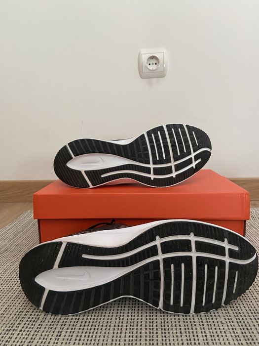 Nike Quest 3 Shield – Quase Novas – Tamanho 45