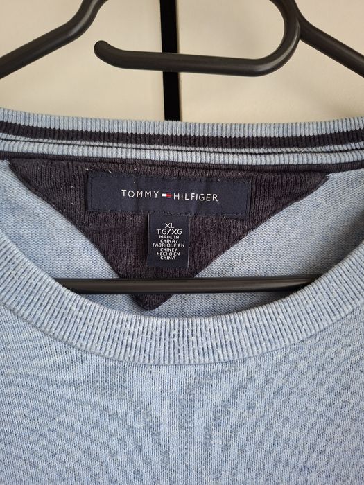 Błękitny sweterek Tommy Hilfiger