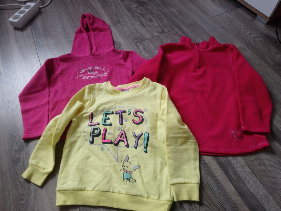 Paka. Bluzy, sweterki dla dziewczynki 98-116