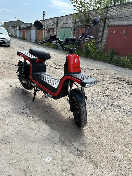 Оренда / прокат електроскутера AIMA  у Львів