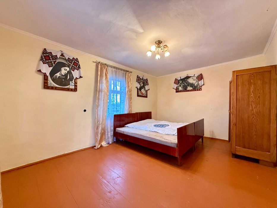 Продаж житлового будинку біля м. Стрий