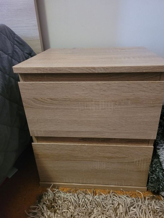 Vendo cama e mesas de cabeceira