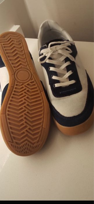 Buty Kazar. Rozmiar 42