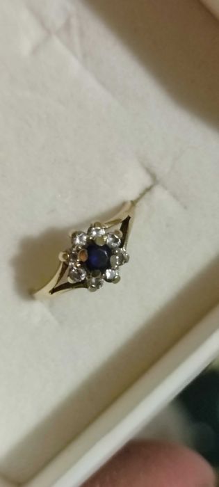 złoty pierścionek próba 585 szafir cyrkonie