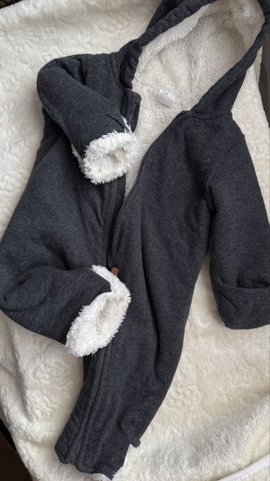 Костюм дитячий N&m 62 см стан нормальний весна