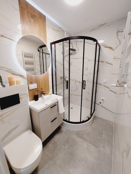 3 pokoje, wysoki standard, klimatyzacja, widok na panoramę Warszawy