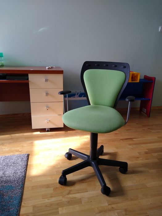 Krzesełko dla dziecka