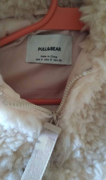 Camisola de pelo da Pull&Bear; tamanho M435606613803683843